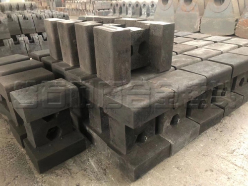 高鉻錘頭和高錳鋼錘頭相比較，有什么不同之處嗎？